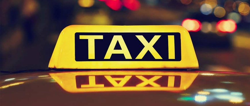Car Rental vs Taxi Service in Seychelles