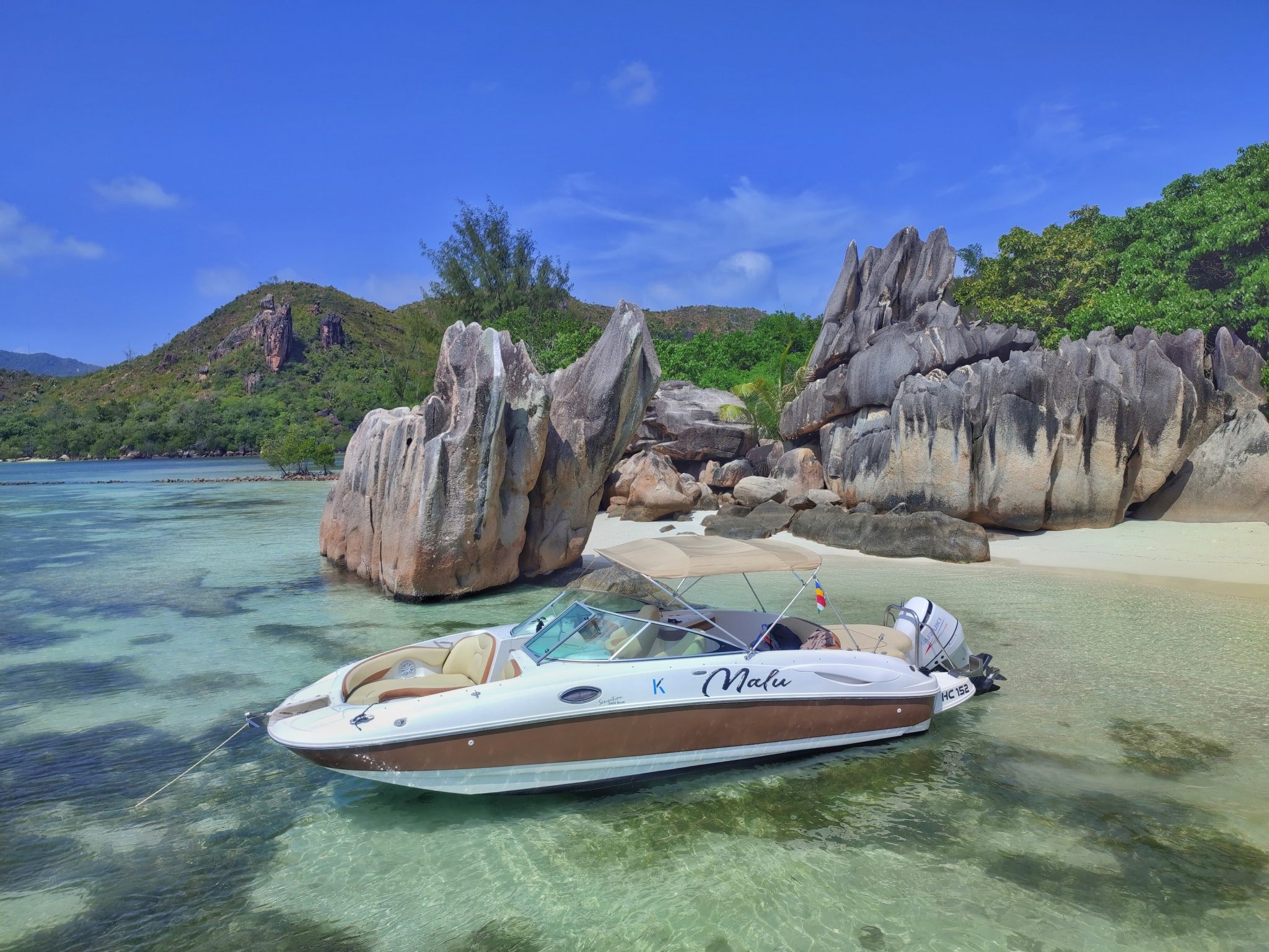 Car Rental Seychelles, Mahe & Praslin Kreol Services