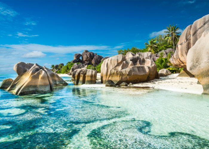 Why Tourists Rent Cars in Praslin, Seychelles